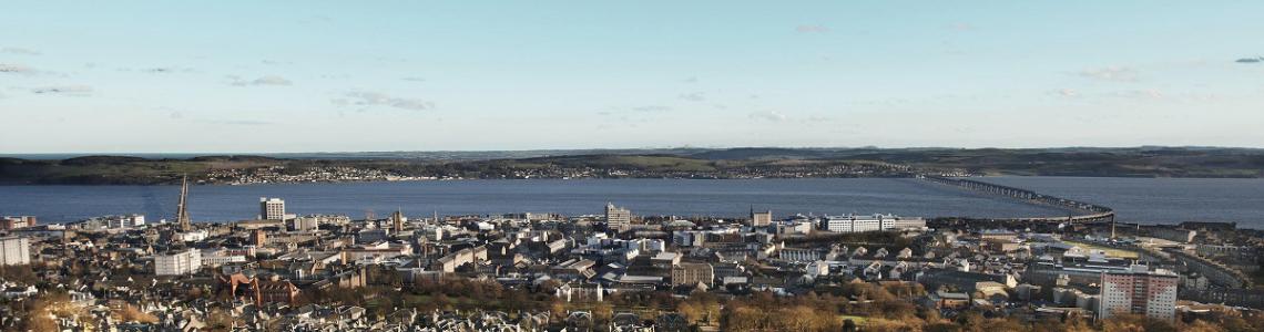 Dundee from the Law Hill
